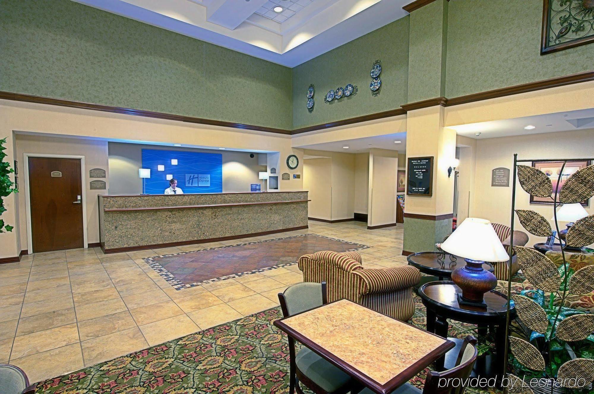 Holiday Inn Express Hotel & Suites Tempe By Ihg Экстерьер фото